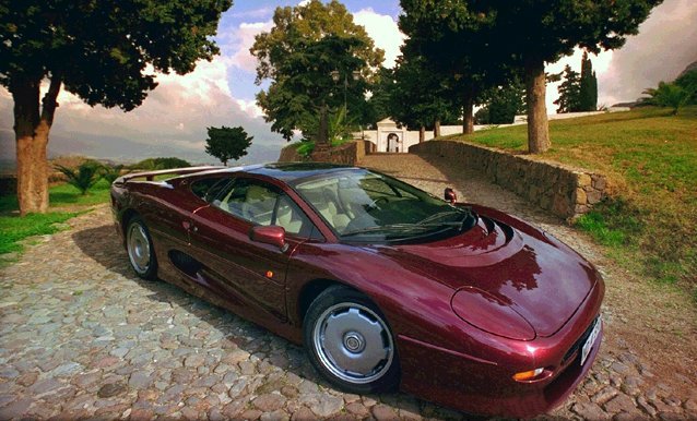 jaguarxj220(1).jpg